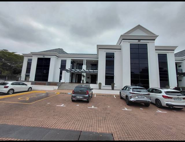 4,076M² OFFICE FOR SALE IN BRYANSTON